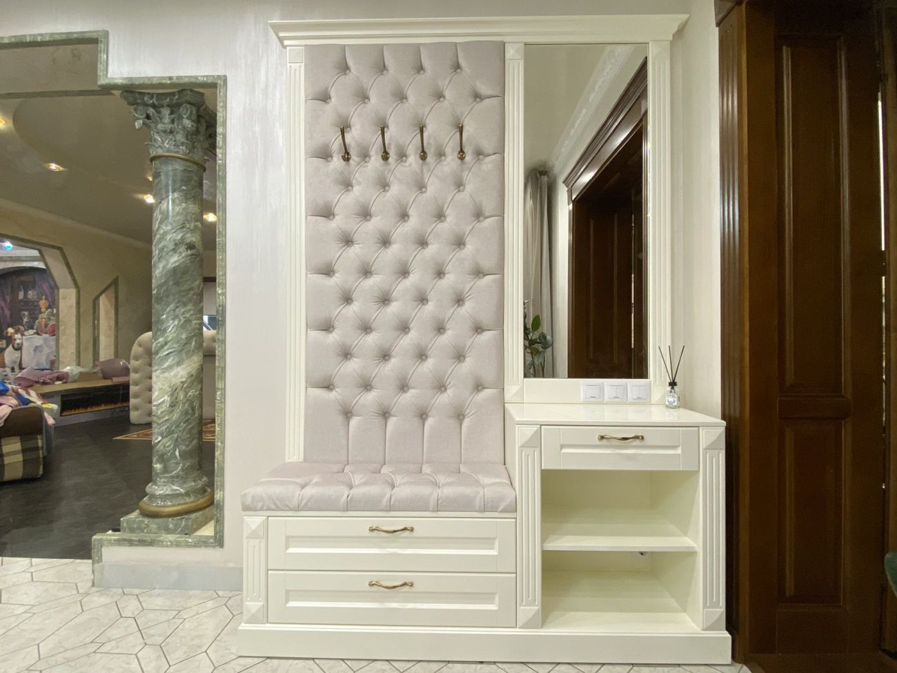 Mobilier Antreu Clasic #2560 (r. Ocnița)