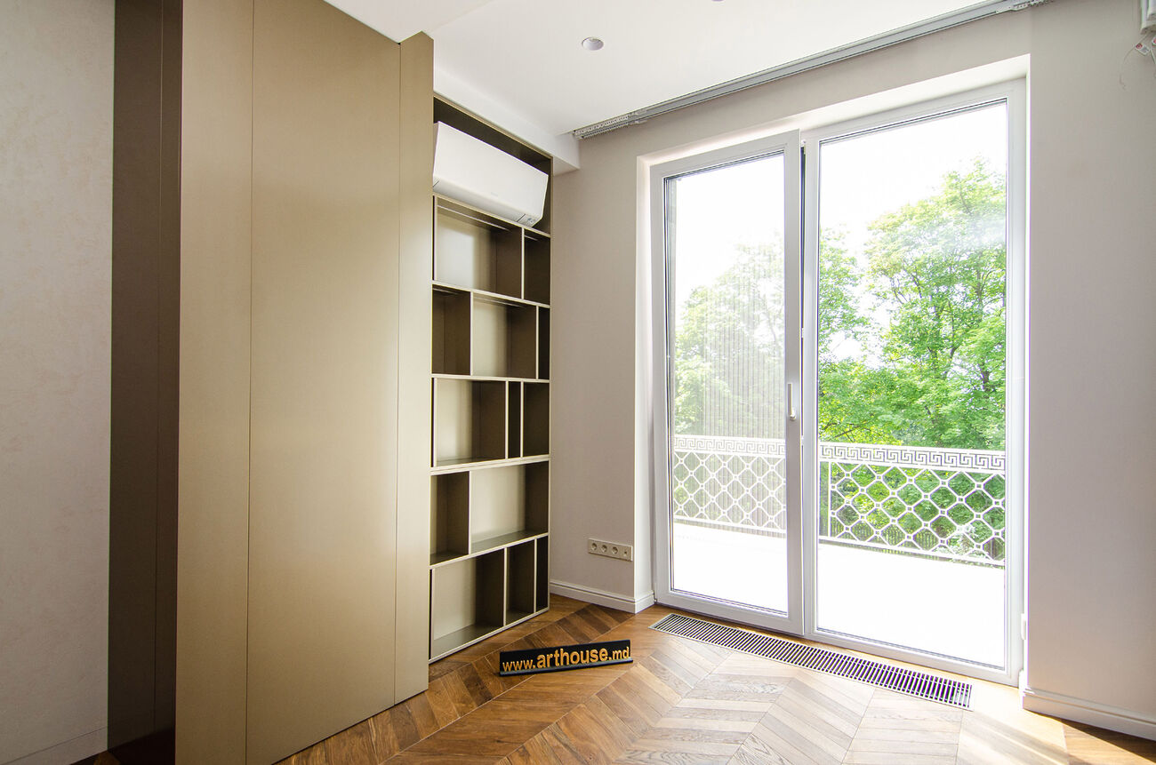 Biblioteca #4060